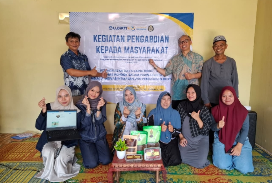 Pengabdian Kepada Masyarakat-Peningkatan Daya Saing Dodol Bu Icih: Inovasi Kemasan dan Pemasaran Digital Dorong UMKM Purwakarta